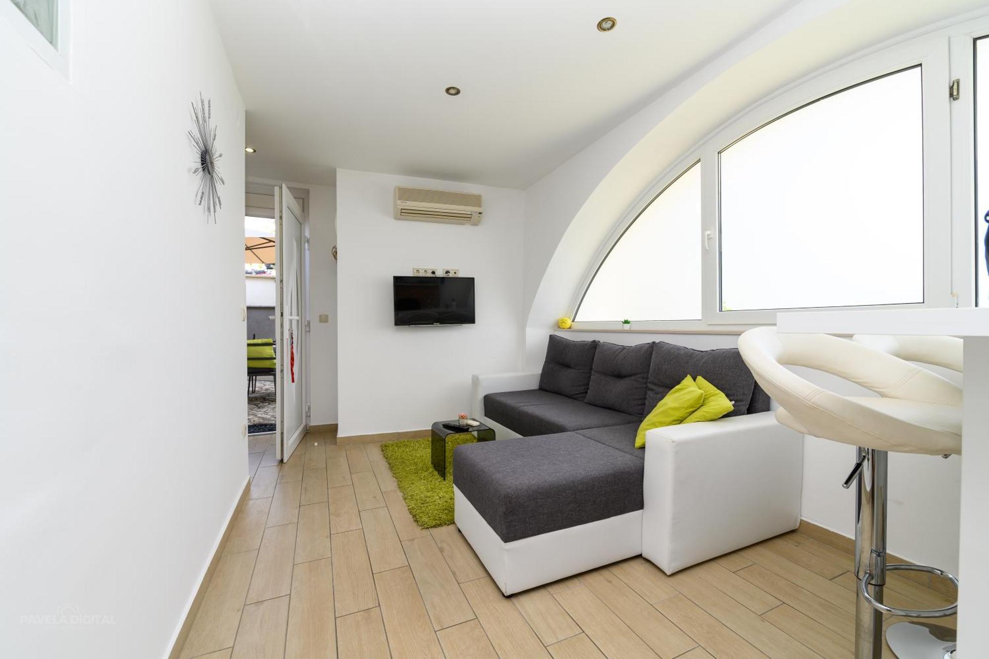 קרק Apartments Maksim And Timon מראה חיצוני תמונה
